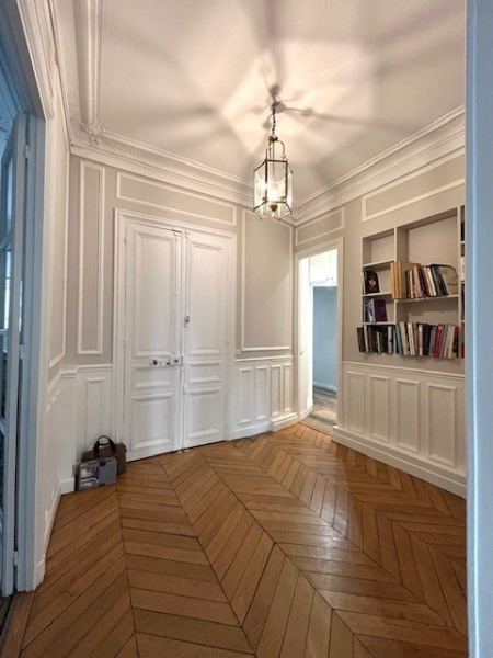 Location de bureaux – 184 m² à Paris 8e (75008) – photo 5