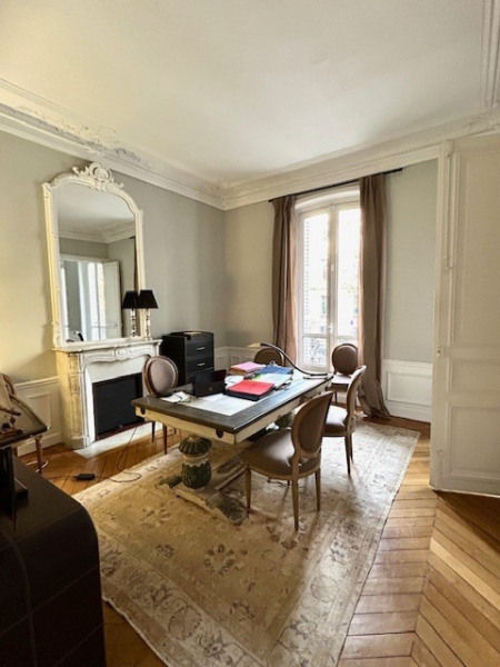 Location de bureaux – 184 m² à Paris 8e (75008) – photo 7