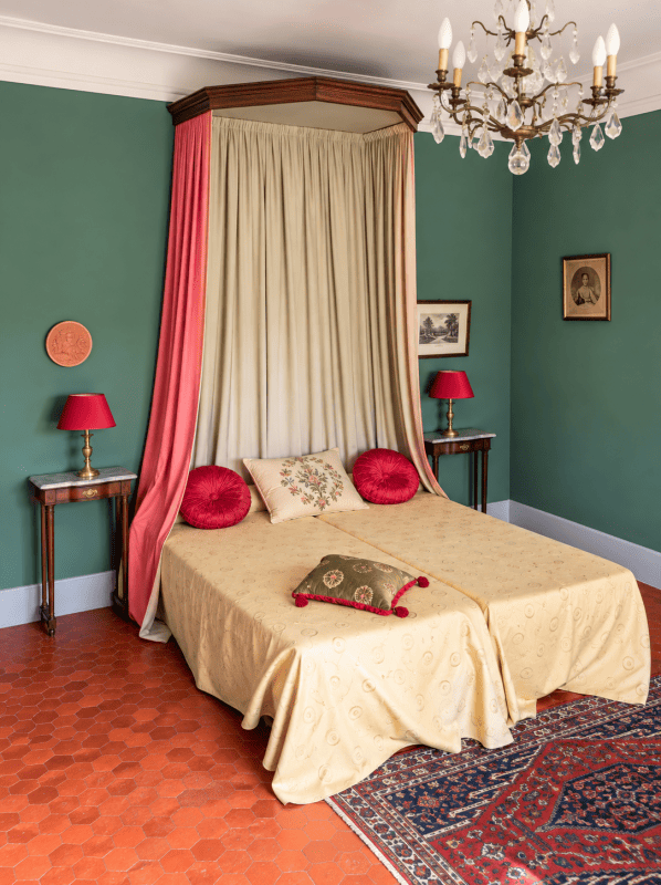 Château et dépendances – 900 m² à Valensole (04210) – photo 17
