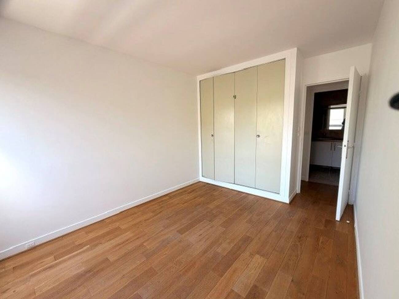 Appartement 5 pièces – 108 m² à Saint-Germain-en-Laye (78100) – photo 7