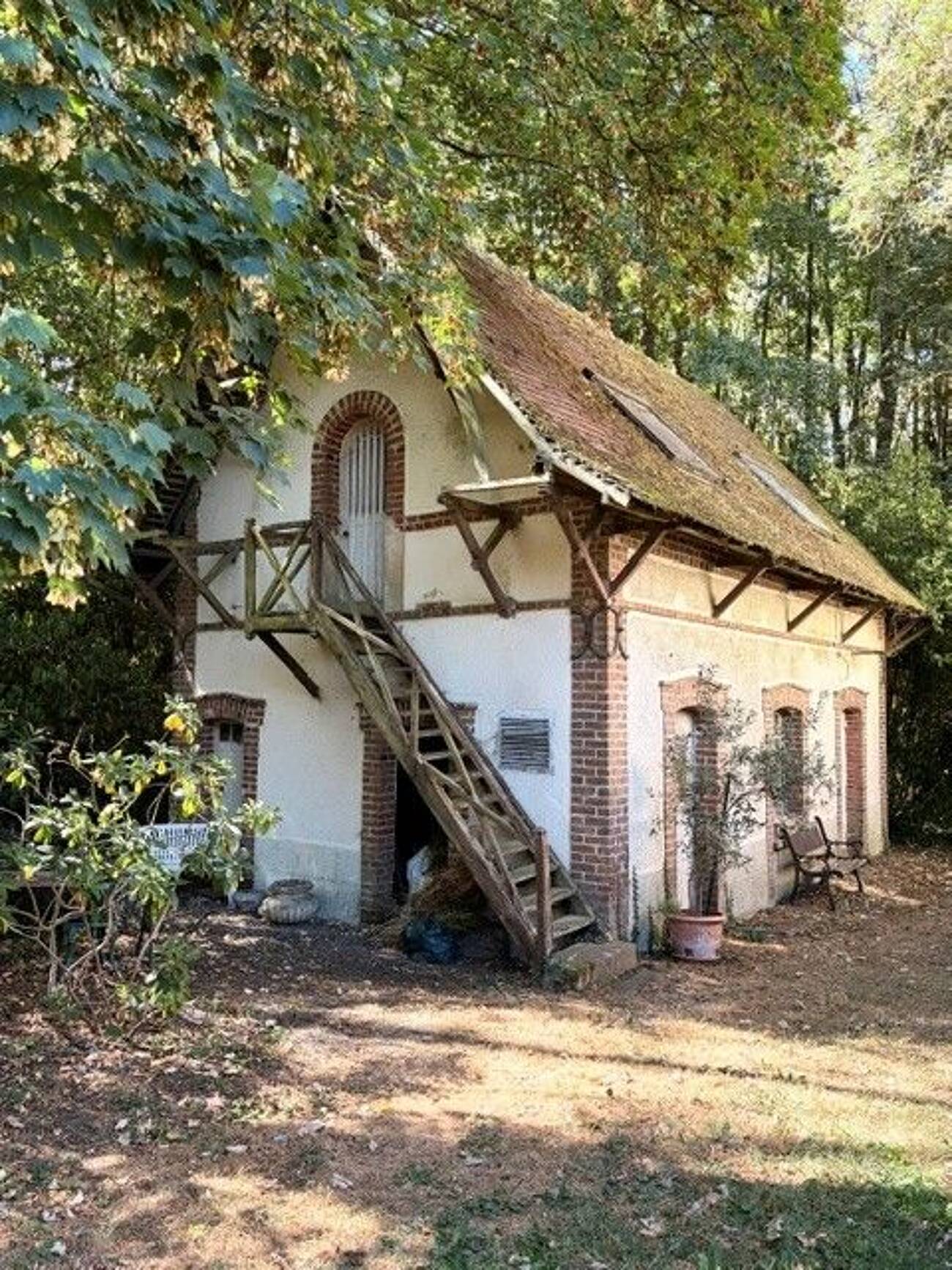 Manoir de 800 m² et domaine de 8 hectares à Verneuil-d’Avre-et-d’Iton (27130) – photo 7